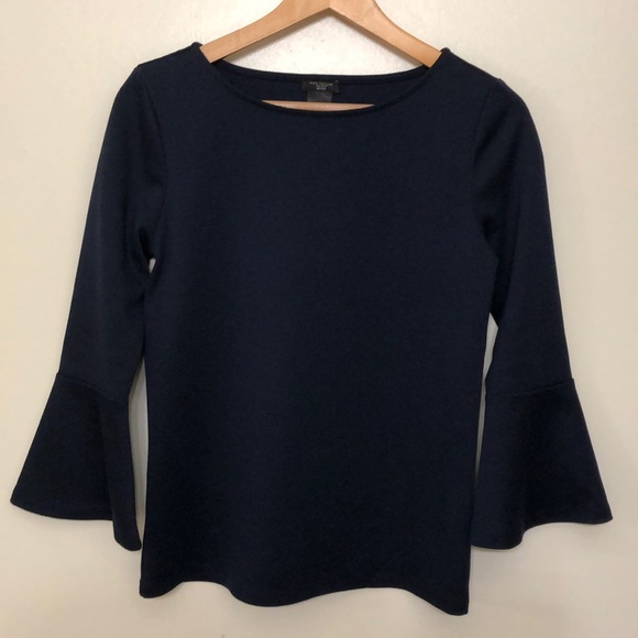 Ann Taylor Factory Tops - ANN TAYLOR 🌹trendy Navy blouse